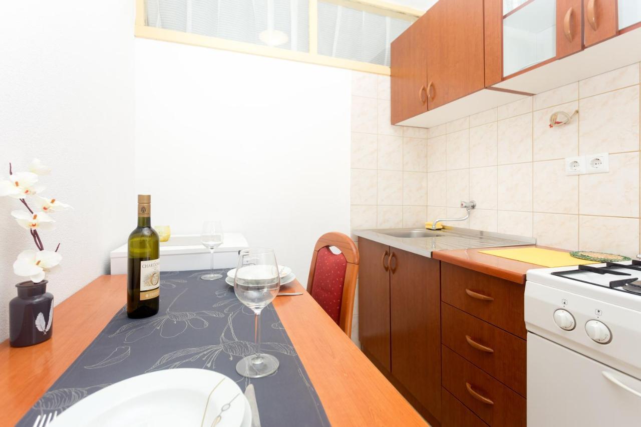Apartments Julija Hvar Luaran gambar