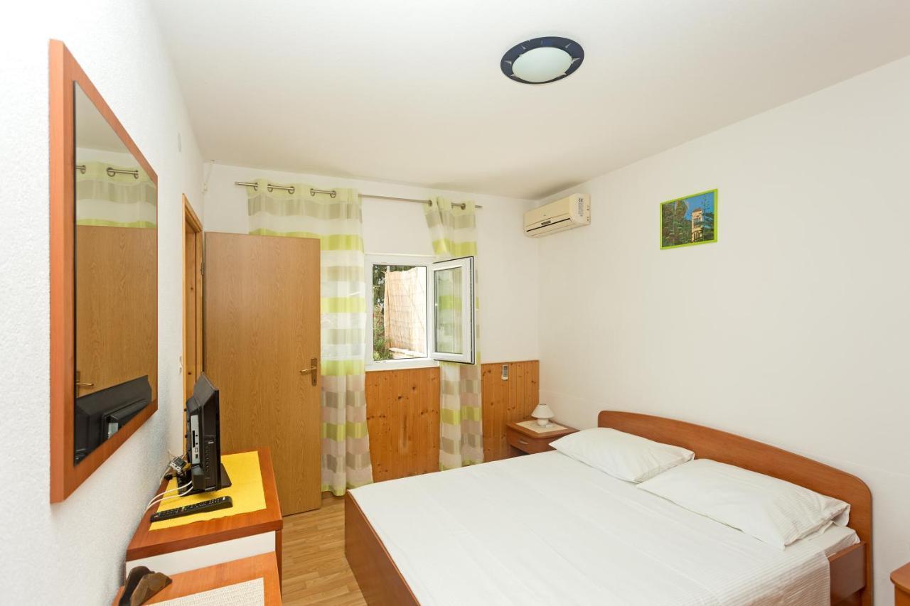 Apartments Julija Hvar Luaran gambar