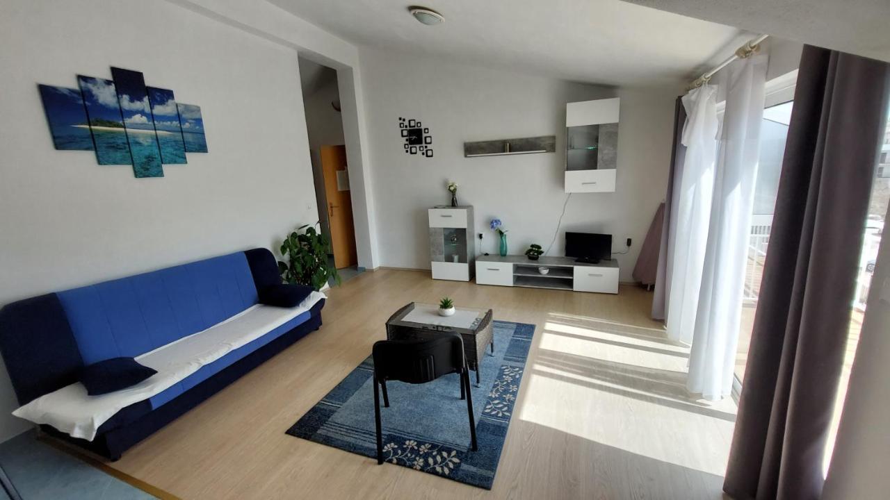 Apartments Julija Hvar Luaran gambar