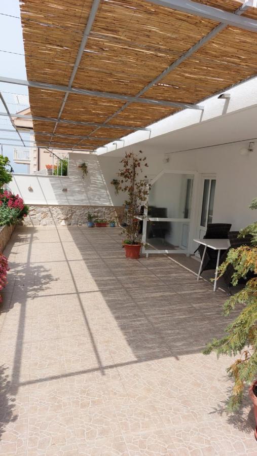 Apartments Julija Hvar Luaran gambar